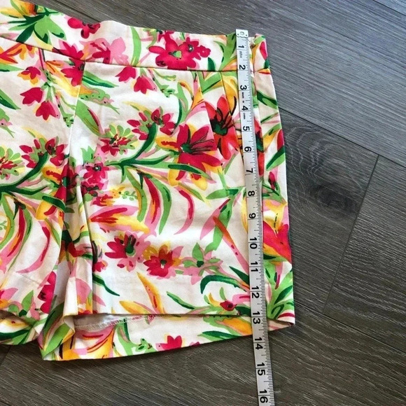 J. Crew Garden Floral Print Cotton Shorts Size 2 - Picture 4 of 10